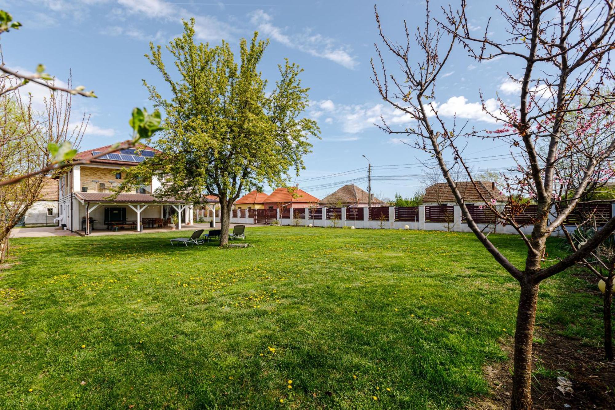 Hotel Gasthaus Sacalaz Timisoara Esterno foto